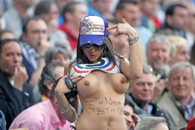 Zeta by thementaltyrant