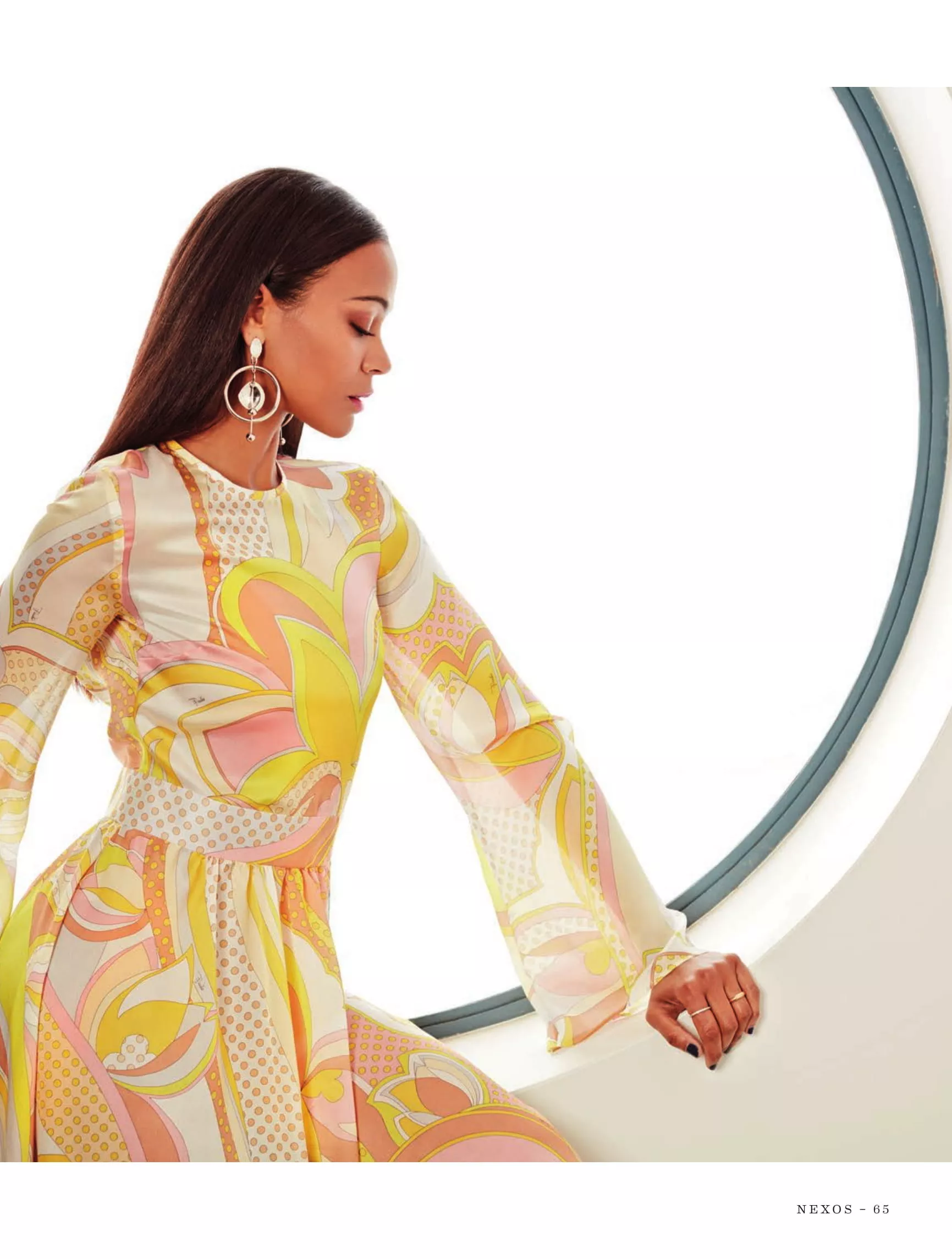 Zoe Saldana posted by Mn_222