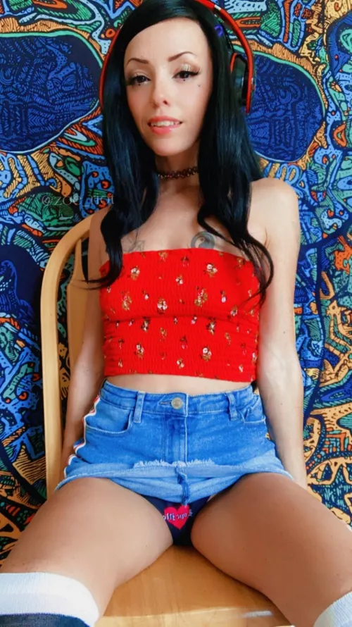 Zoe.riot by Zoe_Riot